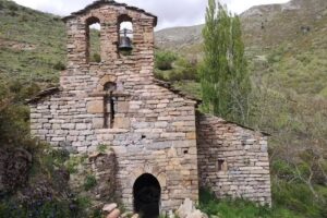 Iglesia de San Saturnino de Esperan
