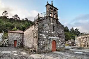 Iglesia de San Sim&oacute;n de Nande