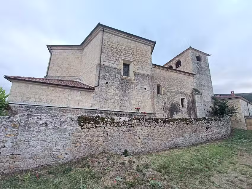 Iglesia de San Tirso