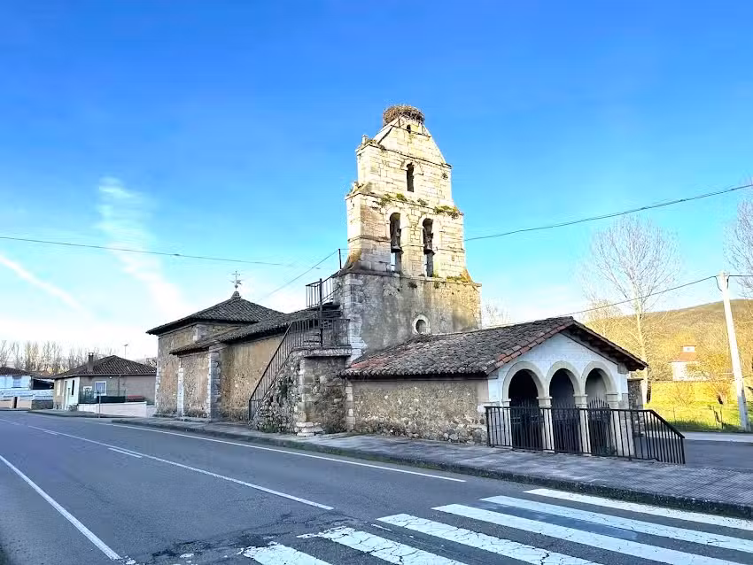 Iglesia de San Tirso