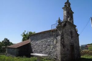 Iglesia de San Vicente de Agrade