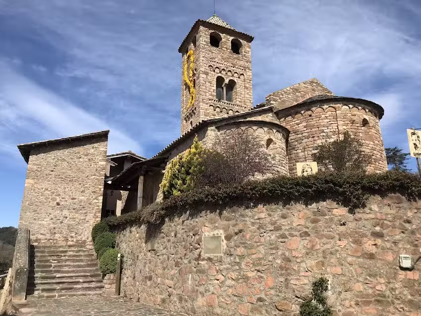 Iglesia de San Vicente de Espinelves