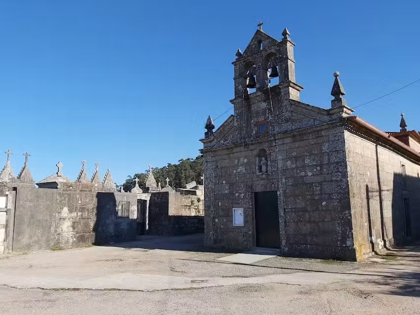 Iglesia de San Vicente de Trasma&ntilde;&oacute;