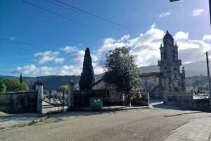 Iglesia de San Xoan de Crespos