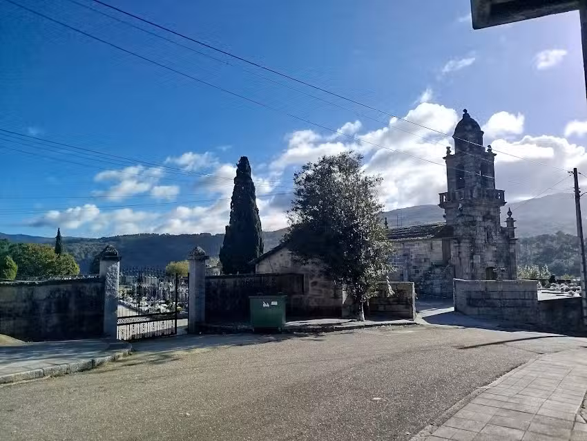 Iglesia de San Xoan de Crespos