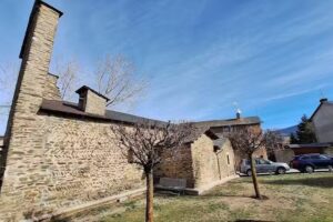 Iglesia de Sant Andreu de Vilallobent