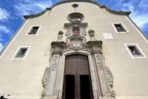 Iglesia de Sant Boi de Llu&ccedil;an&egrave;s
