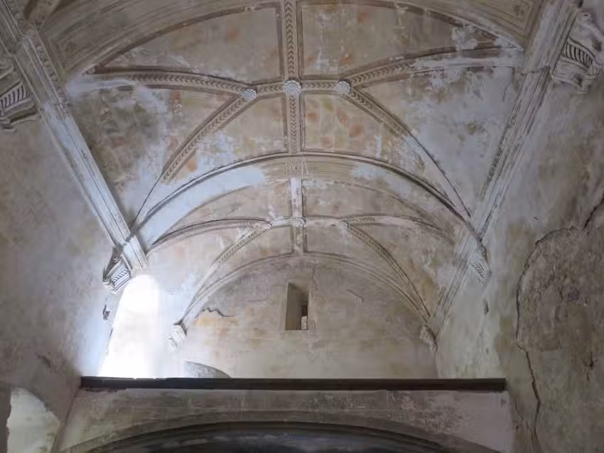 Iglesia de Sant Llogari de Castellet o de la Sala