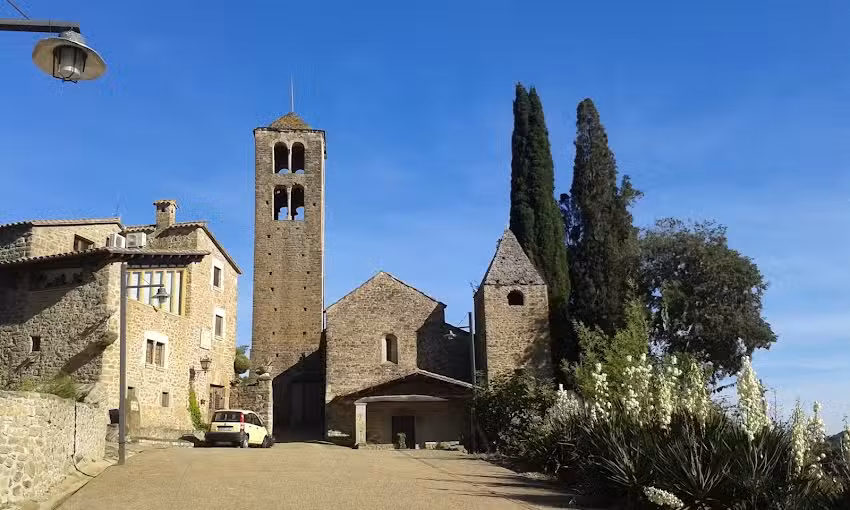 Iglesia de Sant Pere de Llor&agrave;