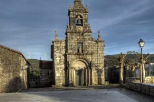 Iglesia de Santa Baia de Dumbr&iacute;a