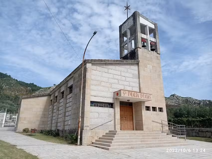Iglesia de Santa Baia de Laias