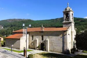 Iglesia de Santa Baia de Mos