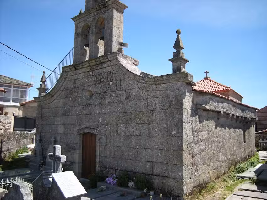 Iglesia de Santa Baia de Urr&oacute;s