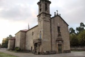 Iglesia de Santa Columba de Cordeiro