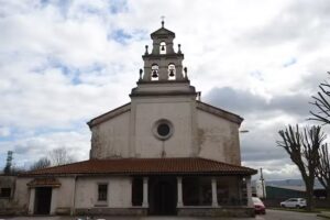 Iglesia de Santa Cruz de Jove