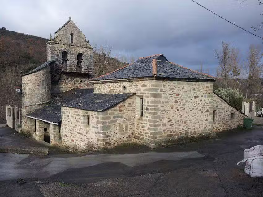 Iglesia de Santa Cruz de Montes