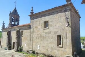 Iglesia de Santa Locaia de Soutomel
