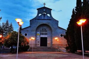 Iglesia de Santa Lucia de Rairo