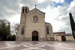 Iglesia de Santa Margarida y los Monjes