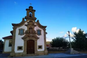 Iglesia de Santa María da Guía de Randufe