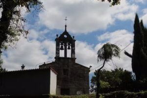 Iglesia de Santa Mar&iacute;a de Arnego
