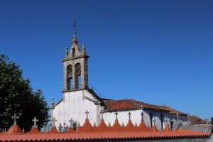 Iglesia de Santa Mar&iacute;a de Arz&uacute;a