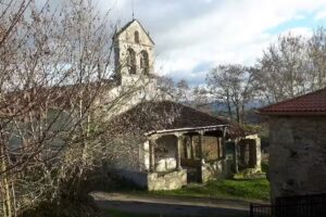 Iglesia de Santa Mar&iacute;a de Baamorto