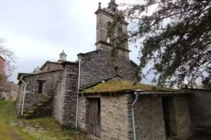Iglesia de Santa Mar&iacute;a de Cabanela