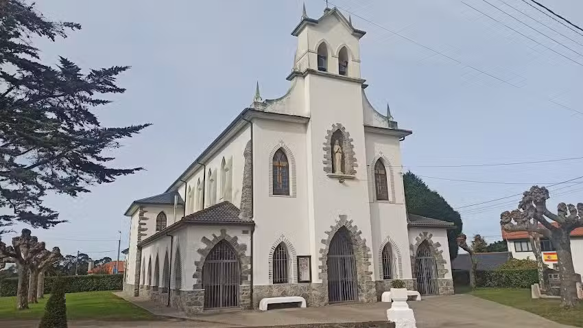 Iglesia de Santa Mar&iacute;a de Cadavedo