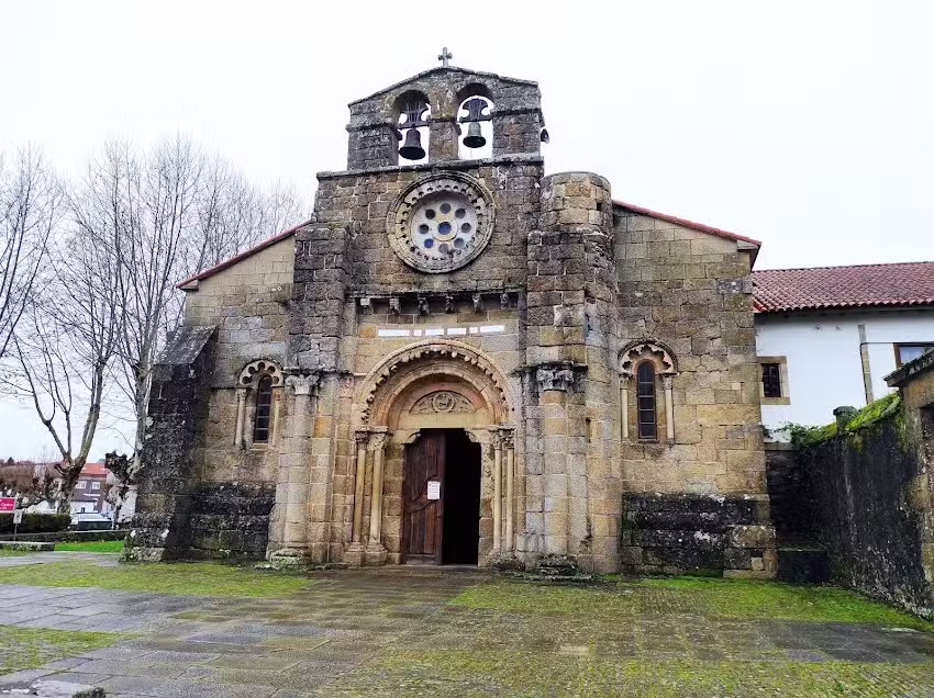 Iglesia de Santa Mar&iacute;a de Cambre