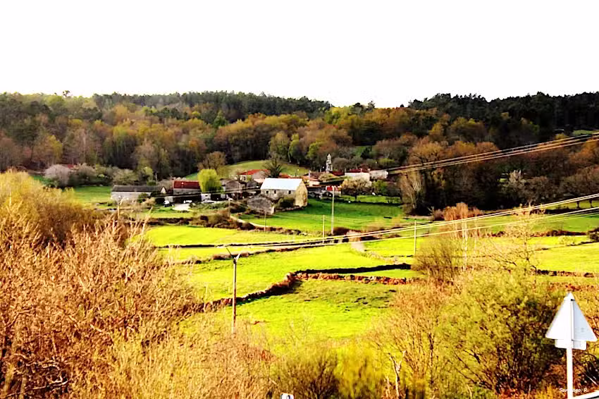 Iglesia de Santa Mar&iacute;a de Carballedo