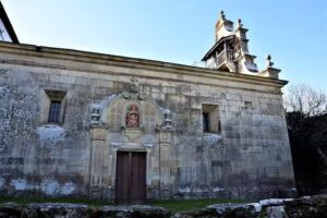 Iglesia de Santa Mar&iacute;a de Cesuris