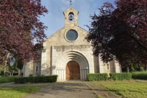 Iglesia de Santa Mar&iacute;a de Compostilla