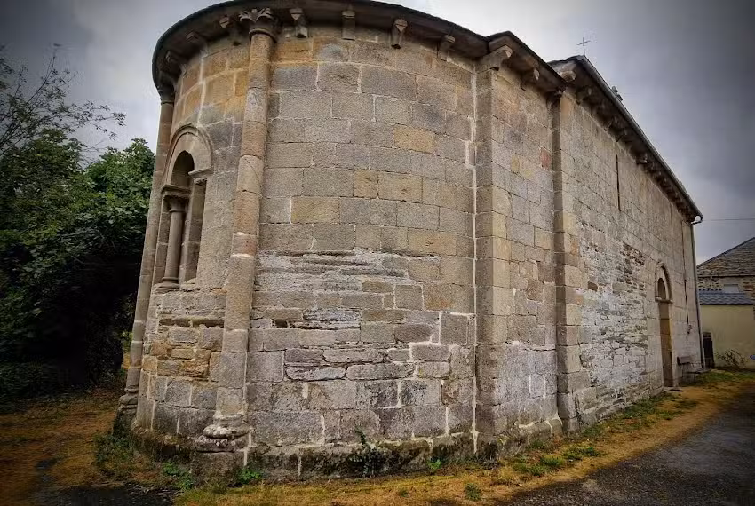 Iglesia de Santa Mar&iacute;a de Corvelle