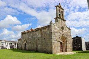 Iglesia de Santa Mar&iacute;a de Dexo