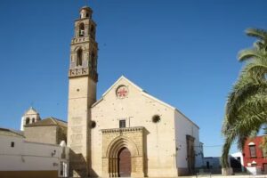 Iglesia de Santa Mar&iacute;a de la Mota. Hermandad de la Soledad (s.XIV)