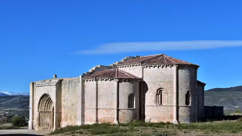 Iglesia de Santa Mar&iacute;a de la Varga