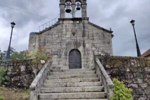 Iglesia de Santa María de Luneda