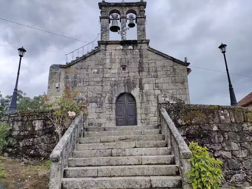 Iglesia de Santa Mar&iacute;a de Luneda