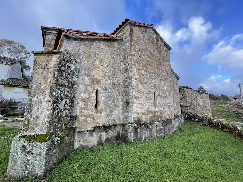 Iglesia de Santa Mar&iacute;a de Mix&oacute;s