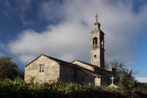 Iglesia de Santa Mar&iacute;a de Parada