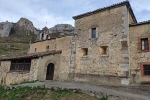 Iglesia de Santa Mar&iacute;a de Pel&uacute;gano