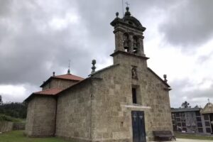Iglesia de Santa Mar&iacute;a de Queixas