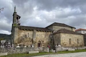 Iglesia de Santa Mar&iacute;a de Razamonde