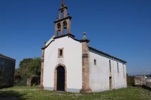 Iglesia de Santa Mar&iacute;a de Tardade