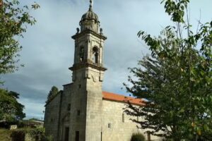 Iglesia de Santa Mar&iacute;a de Tro&aacute;ns