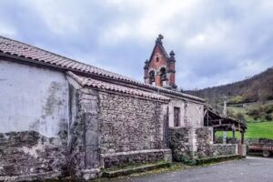 Iglesia de Santa Maria de Viego