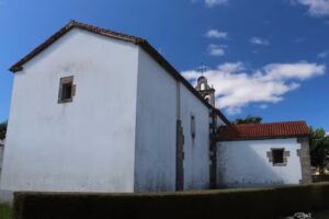 Iglesia de Santa Mar&iacute;a de Viladavil