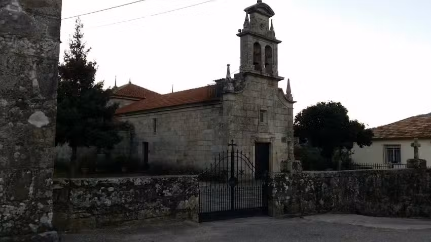 Iglesia de Santa Mar&iacute;a de Vilaza