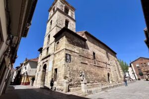 Iglesia de Santa Mar&iacute;a del Camino o del Mercado